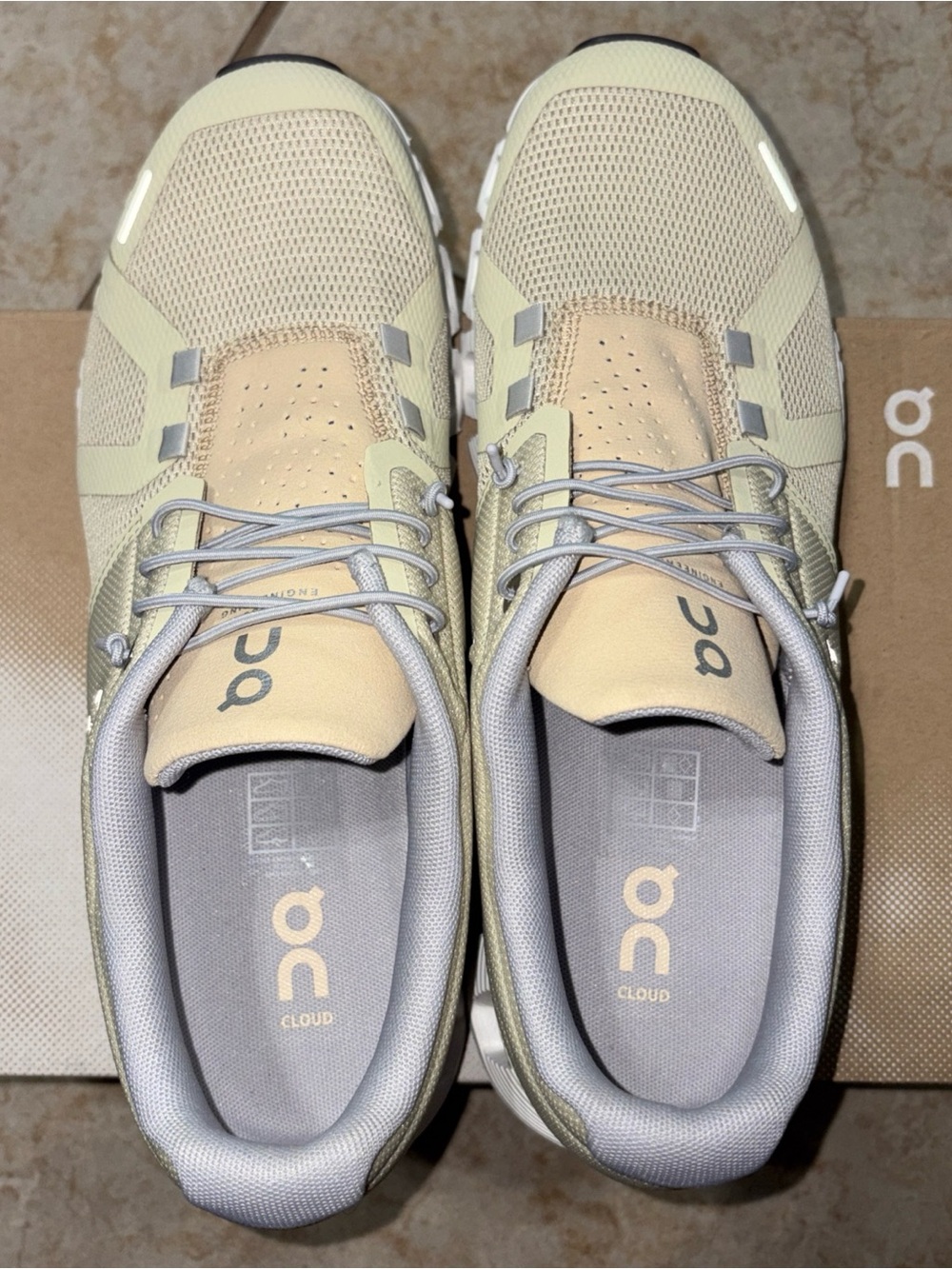 ON WOMEN’S CLOUD 5 HAZE SAND Running Shoes Brown- size 9- NEW - Picture 6 of 7